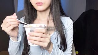 精液黄桃酸奶