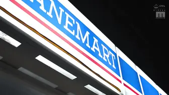 MIKR-084 [中文字幕]无码破解 真的选我也可以吗 像我这样的老阿姨 汗流浃背的兼职不伦私通 子宫深处的二十发浓厚内射 佐佐木明希