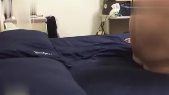 母子乱伦 单亲妈妈见26岁儿子没女友 主动帮儿子开荤 夜夜榨精！