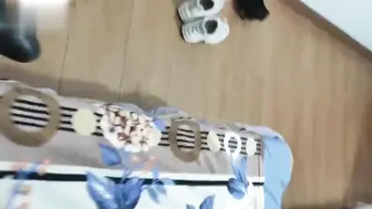 岳母乱伦-女婿边操丈母娘，边跟媳妇打电话，这么老的逼都吃的下去，年轻人不简单
