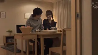 SSNI-516 [无码中文字幕] 趁女朋友去旅游不在家的期间 和女朋友的闺蜜从早到晚一心一意的做爱 三上悠亚